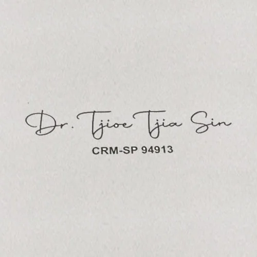 Logo de Dr. Tjioe Tjia Sin